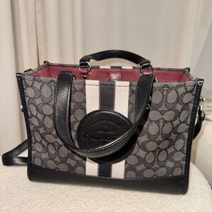 Coach Dempsey Tote Signature Jacquard
